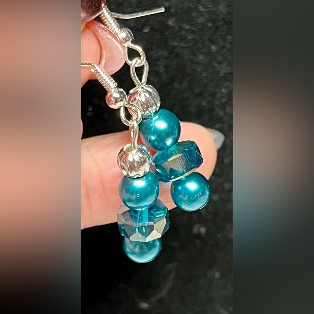 Pretty blue and silver earrings -light and sunny ☀️
